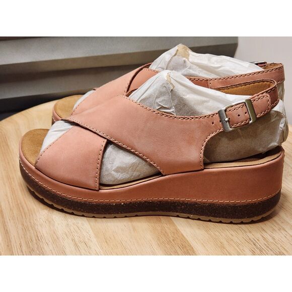 Clarks Kassanda Step Wedge Sandal Women's Size 9.5 Peach Nubuck - Picture 8 of 13